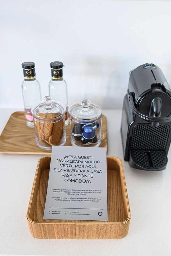 Apartamento Bguest Con Terraza Alicante Eksteriør bilde