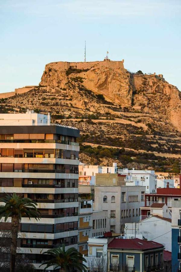 Apartamento Bguest Con Terraza Alicante Eksteriør bilde